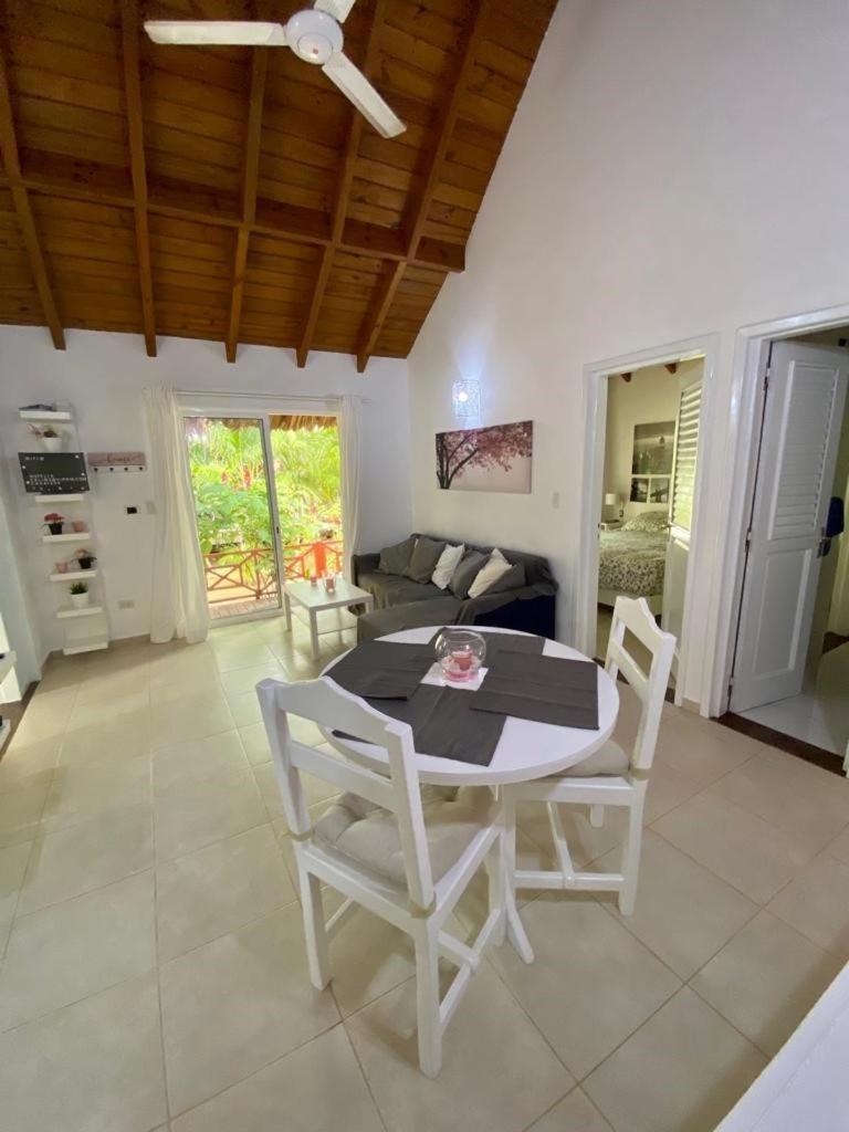 Chalet Tropical Au Coeur De ลาสแตร์เรนาส ภายนอก รูปภาพ